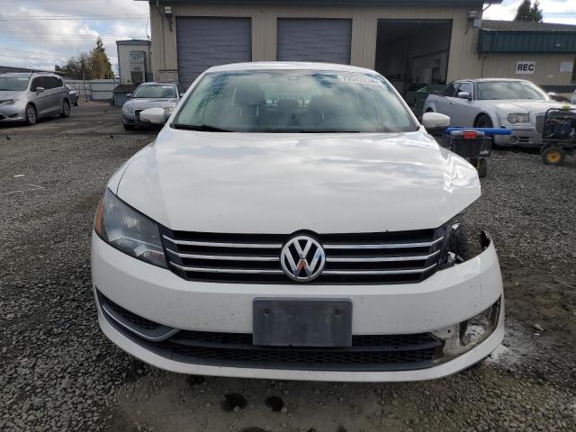 Photo 5 from auction – 2014 VOLKSWAGEN PASSAT S with VIN 1VWAP7A32EC021498