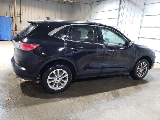 Photo 3 from auction – 2022 FORD ESCAPE SE with VIN 1FMCU9G61NUB11488