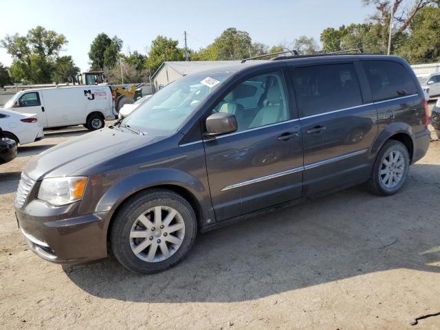 CHRYSLER TOWN & COU 2016 with VIN 2C4RC1BG0GR300121 - Photo from auction