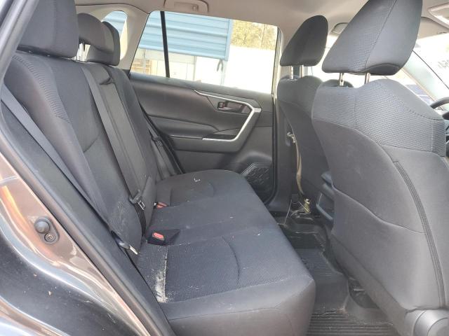 Photo 10 from auction – 2021 TOYOTA RAV4 LE with VIN 2T3H1RFV2MC119100