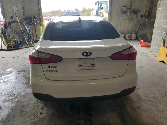 Photo 6 from auction – 2016 KIA FORTE LX with VIN KNAFK4A65G5496194