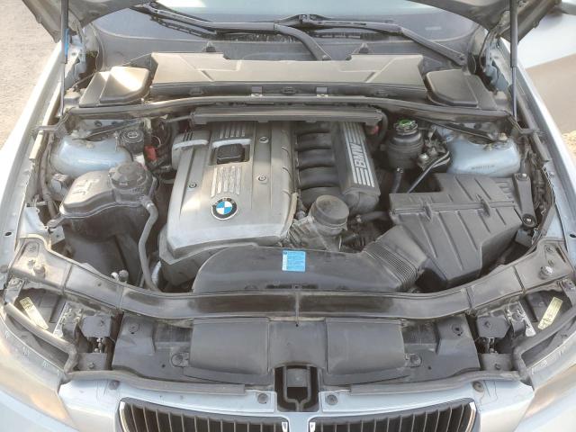 Photo 11 from auction – 2006 BMW 325 I with VIN WBAVB135X6KX47631