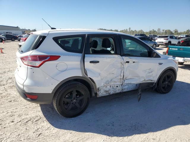 Photo 3 from auction – 2015 FORD ESCAPE S with VIN 1FMCU0F75FUB88436