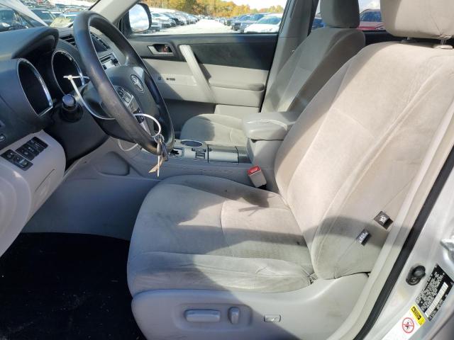 Photo 7 from auction – 2013 TOYOTA HIGHLANDER with VIN 5TDBK3EH8DS258725