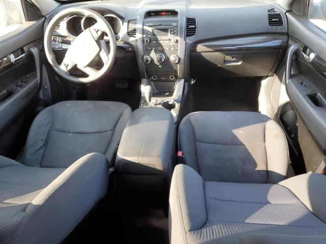 Photo 8 from auction – 2013 KIA SORENTO LX with VIN 5XYKTDA26DG310239
