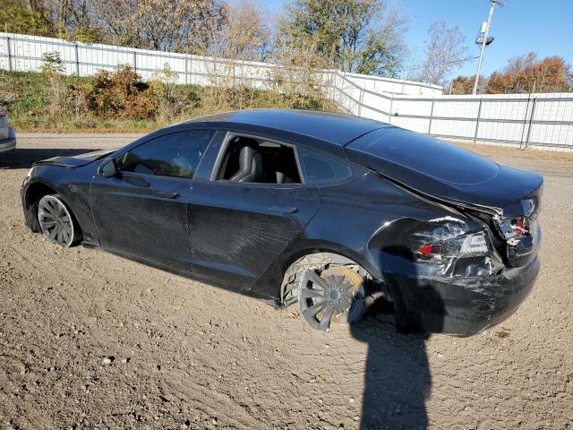 Photo 2 from auction – 2016 TESLA MODEL S with VIN 5YJSA1E13GF174783