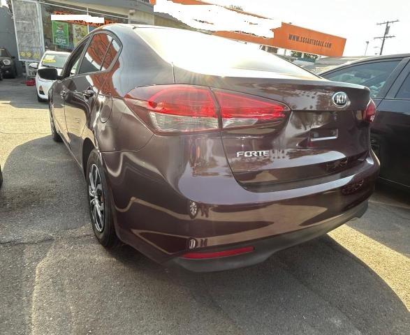 Photo 3 from auction – 2018 KIA FORTE LX with VIN 3KPFL4A77JE164763