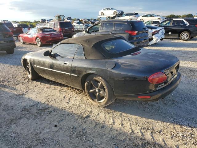 Photo 2 from auction – 1997 JAGUAR XK8 with VIN SAJGX2747VC005931