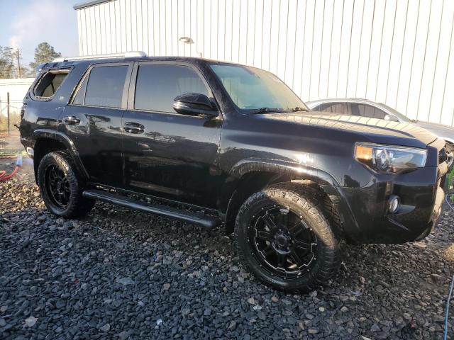 Foto 4 de la subasta – 2017 TOYOTA 4RUNNER SR con VIN JTEBU5JRXH5456699