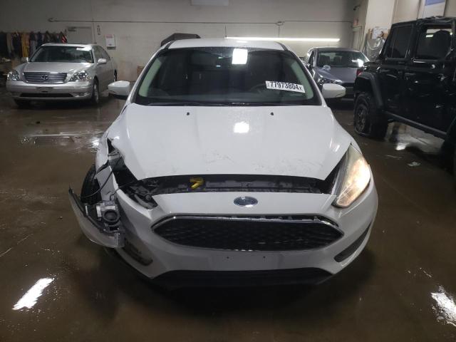 Photo 5 from auction – 2015 FORD FOCUS SE with VIN 1FADP3K26FL223377