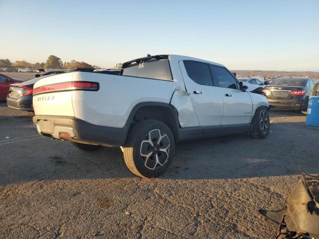 Photo 3 from auction – 2023 RIVIAN R1T ADVENT with VIN 7FCTGAAAXPN018017