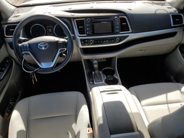 Photo 8 from auction – 2018 TOYOTA HIGHLANDER with VIN 5TDZZRFH8JS250230