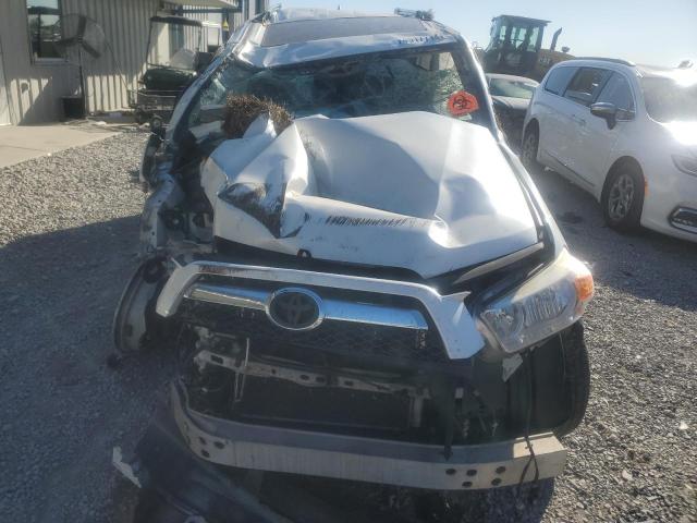 Photo 12 from auction – 2011 TOYOTA 4RUNNER SR with VIN JTEBU5JR5B5072451