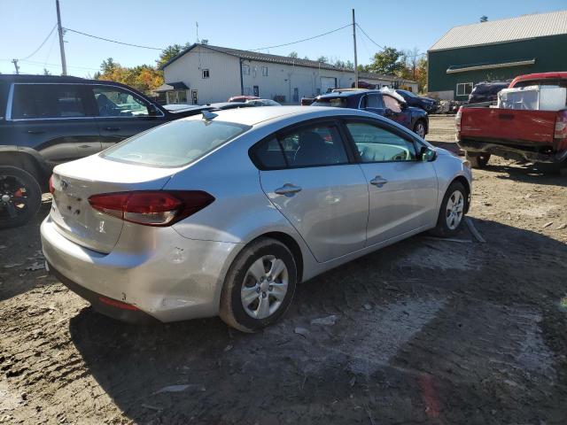 Photo 3 from auction – 2017 KIA FORTE LX with VIN 3KPFK4A74HE109040