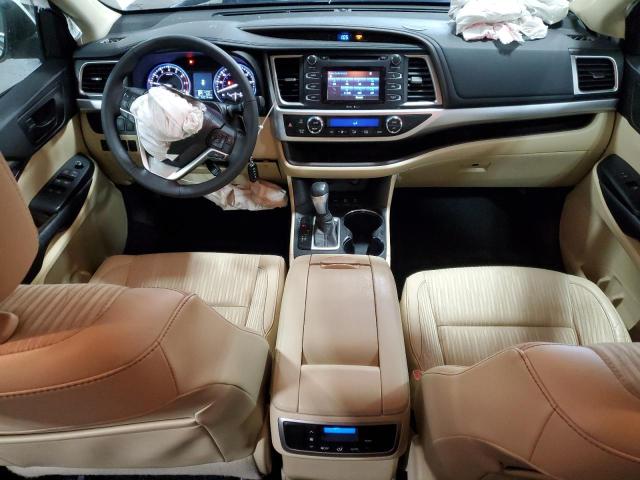 Photo 8 from auction – 2015 TOYOTA HIGHLANDER with VIN 5TDBKRFH2FS176753
