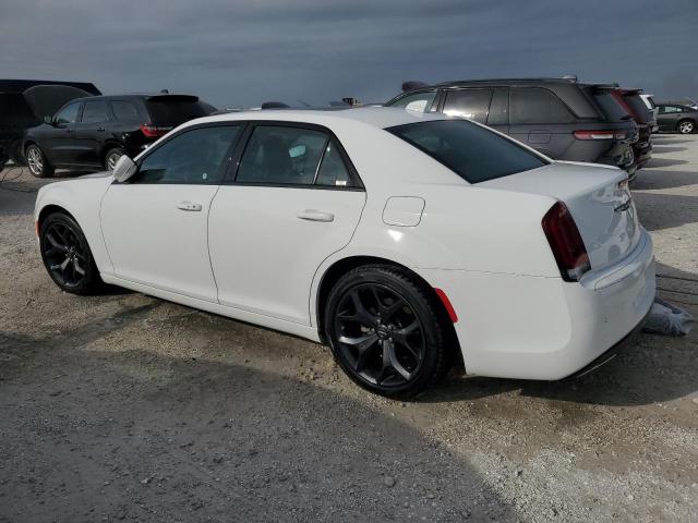 Photo 2 from auction – 2023 CHRYSLER 300 S with VIN 2C3CCABG0PH585399