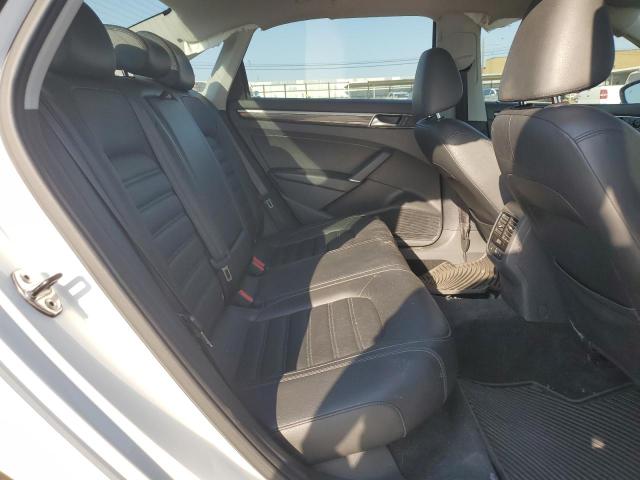Photo 10 from auction – 2016 VOLKSWAGEN PASSAT SEL with VIN 1VWCS7A36GC065384