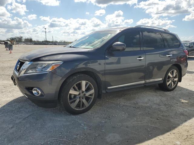 NISSAN PATHFINDER 2013 مع رقم تعريف المركبة 5N1AR2MN4DC657573 - صورة من المزاد