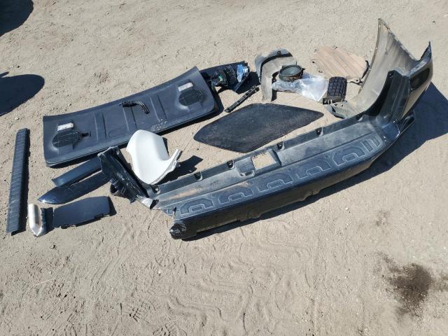 Photo 13 from auction – 2015 TOYOTA 4RUNNER SR with VIN JTEBU5JR5F5206011