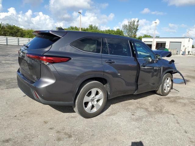 Фото 3 с аукциона – 2022 TOYOTA HIGHLANDER с VIN 5TDZZRAH0NS100657
