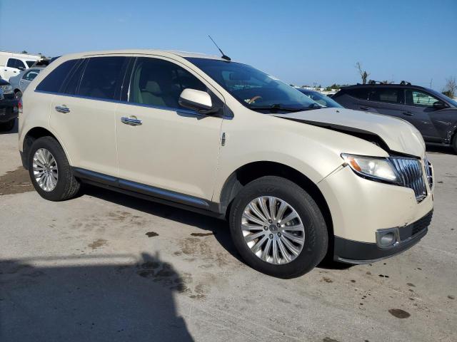 Foto 4 de la subasta – 2015 LINCOLN MKX con VIN 2LMDJ6JKXFBL25361