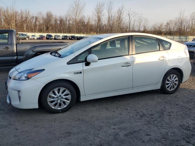 TOYOTA PRIUS PLUG 2015 with VIN JTDKN3DPXF3067652 - Photo from auction
