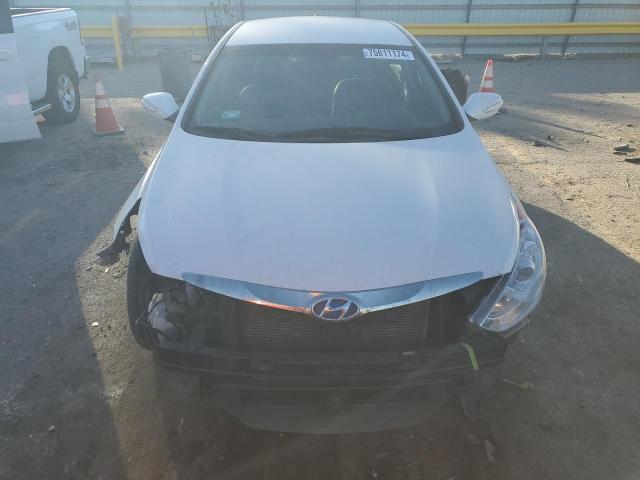Photo 5 from auction – 2013 HYUNDAI SONATA HYB with VIN KMHEC4A42DA099891