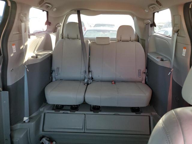 Photo 10 from auction – 2015 TOYOTA SIENNA XLE with VIN 5TDYK3DC7FS612771