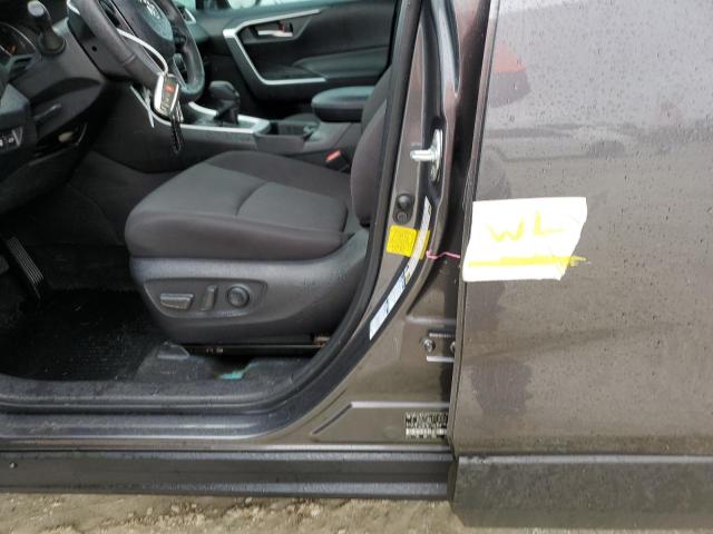 Photo 13 from auction – 2022 TOYOTA RAV4 XLE with VIN 2T3P1RFV2NC311081