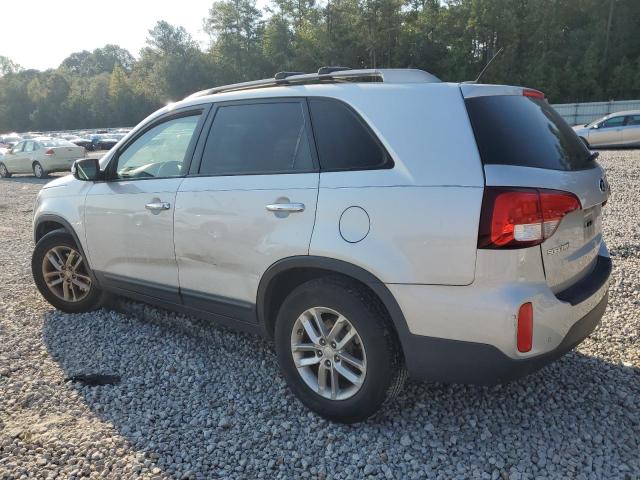 Photo 2 from auction – 2015 KIA SORENTO LX with VIN 5XYKT4A64FG589129