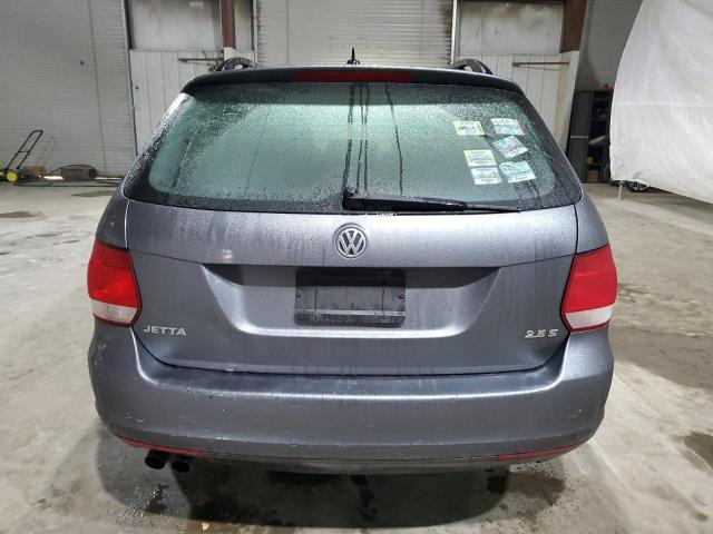 Photo 6 from auction – 2011 VOLKSWAGEN JETTA S with VIN 3VWPZ7AJ6BM630428