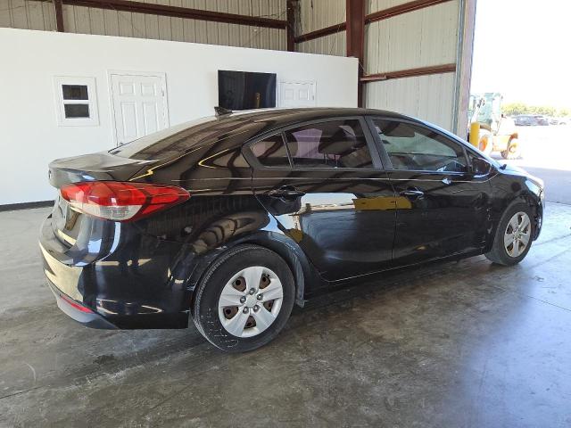 Photo 3 from auction – 2017 KIA FORTE LX with VIN 3KPFK4A73HE095129