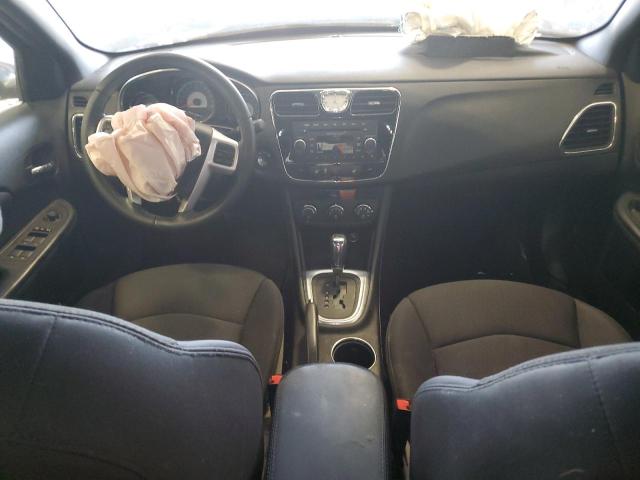 Photo 8 from auction – 2013 CHRYSLER 200 TOURIN with VIN 1C3CCBBBXDN558272