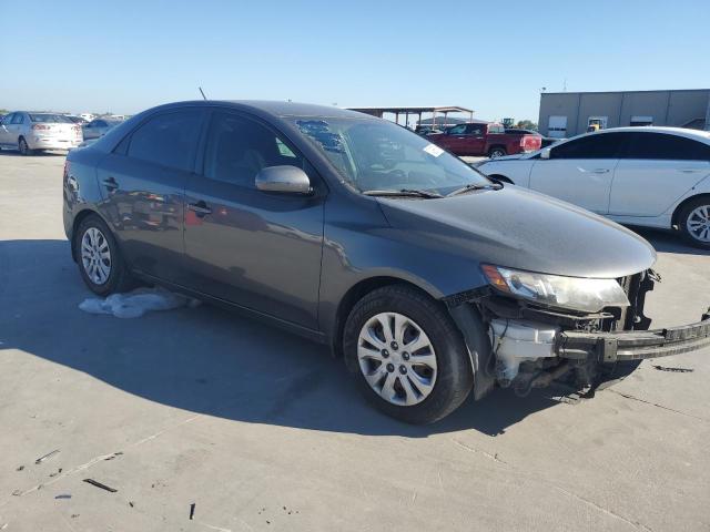 Photo 4 from auction – 2013 KIA FORTE EX with VIN KNAFU4A28D5696814
