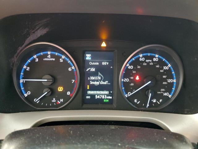 Photo 9 from auction – 2018 TOYOTA RAV4 ADVEN with VIN 2T3RFREV8JW829345