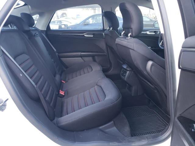 Photo 10 from auction – 2013 FORD FUSION SE with VIN 3FA6P0LU4DR370402