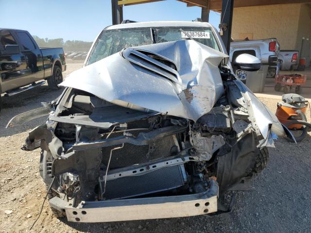 Photo 5 from auction – 2019 TOYOTA 4RUNNER SR with VIN JTEBU5JR1K5730315