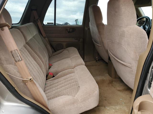 Photo 11 from auction – 2001 CHEVROLET BLAZER with VIN 1GNCS13W612154397