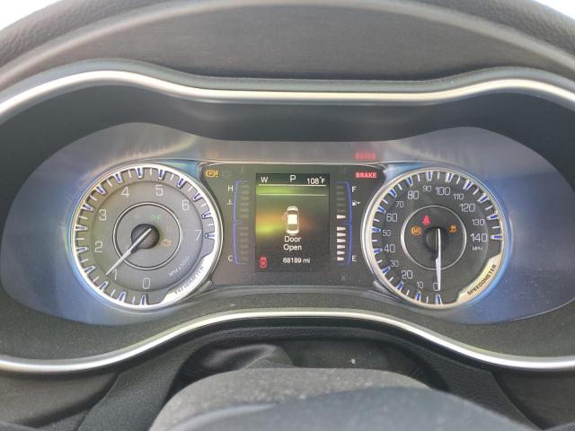 Photo 9 from auction – 2016 CHRYSLER 200 LIMITE with VIN 1C3CCCAB4GN105048