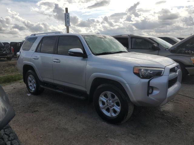 Photo 4 from auction – 2018 TOYOTA 4RUNNER SR with VIN JTEZU5JR3J5188261