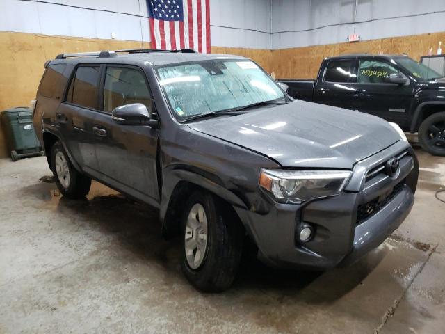 Photo 4 from auction – 2020 TOYOTA 4RUNNER SR with VIN JTEBU5JR2L5829873
