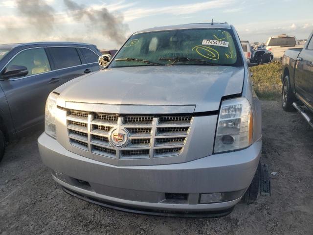 Photo 5 from auction – 2014 CADILLAC ESCALADE L with VIN 1GYS4BEF2ER161548