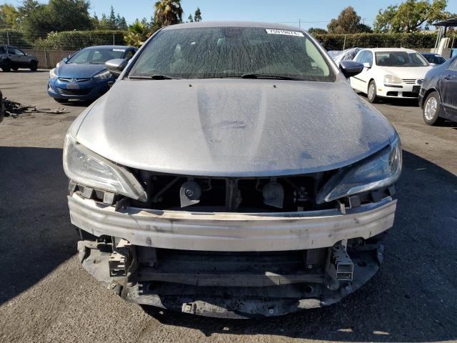 Photo 5 from auction – 2016 CHRYSLER 200 LIMITE with VIN 1C3CCCAB7GN150596