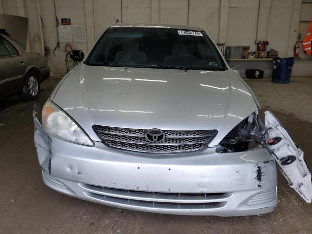 Photo 5 from auction – 2004 TOYOTA CAMRY LE with VIN 4T1BE32K64U932921