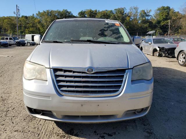 Photo 5 from auction – 2008 CHRYSLER TOWN & COU with VIN 2A8HR54P28R110183