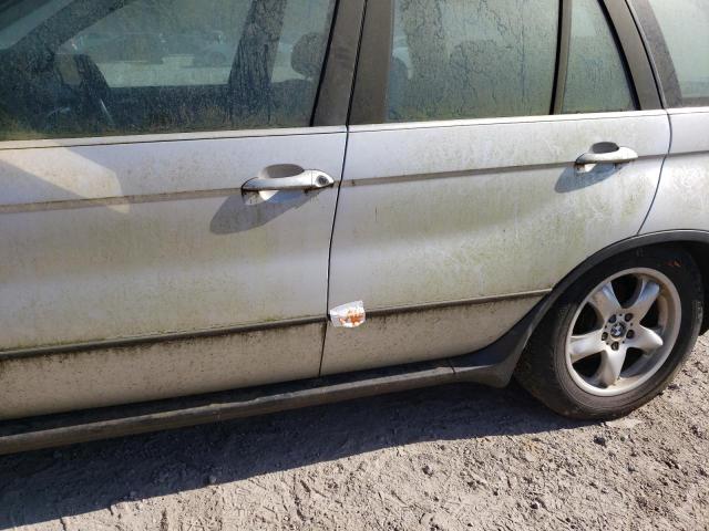 Photo 13 from auction – 2002 BMW X5 4.4I with VIN 5UXFB33542LH38898