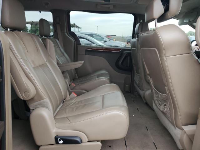 Photo 11 from auction – 2015 CHRYSLER TOWN & COU with VIN 2C4RC1GG7FR573659
