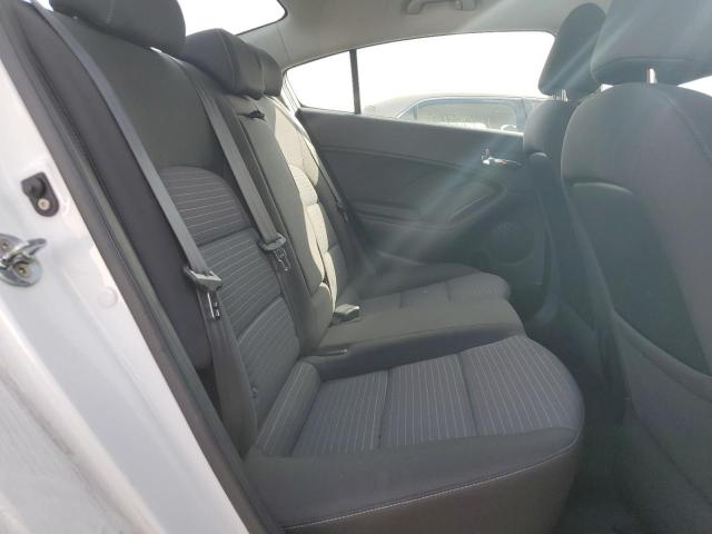 Photo 10 from auction – 2016 KIA FORTE LX with VIN KNAFX4A67G5535661