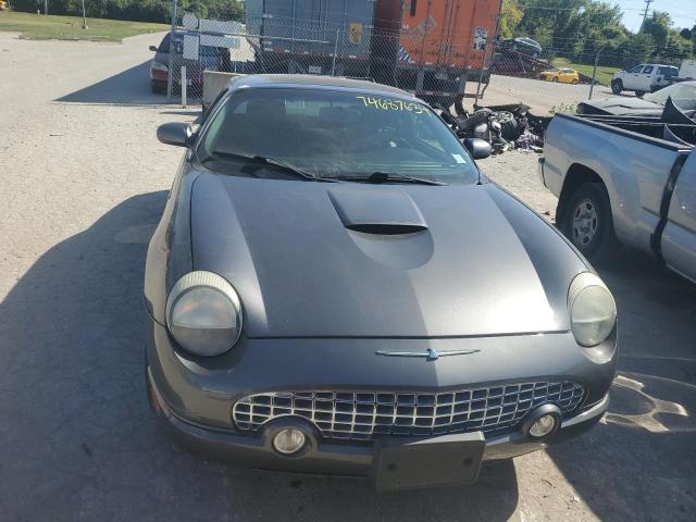 Photo 5 from auction – 2003 FORD THUNDERBIR with VIN 1FAHP60A83Y104712