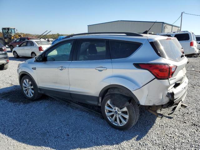 Photo 2 from auction – 2019 FORD ESCAPE SEL with VIN 1FMCU9HD2KUA28130